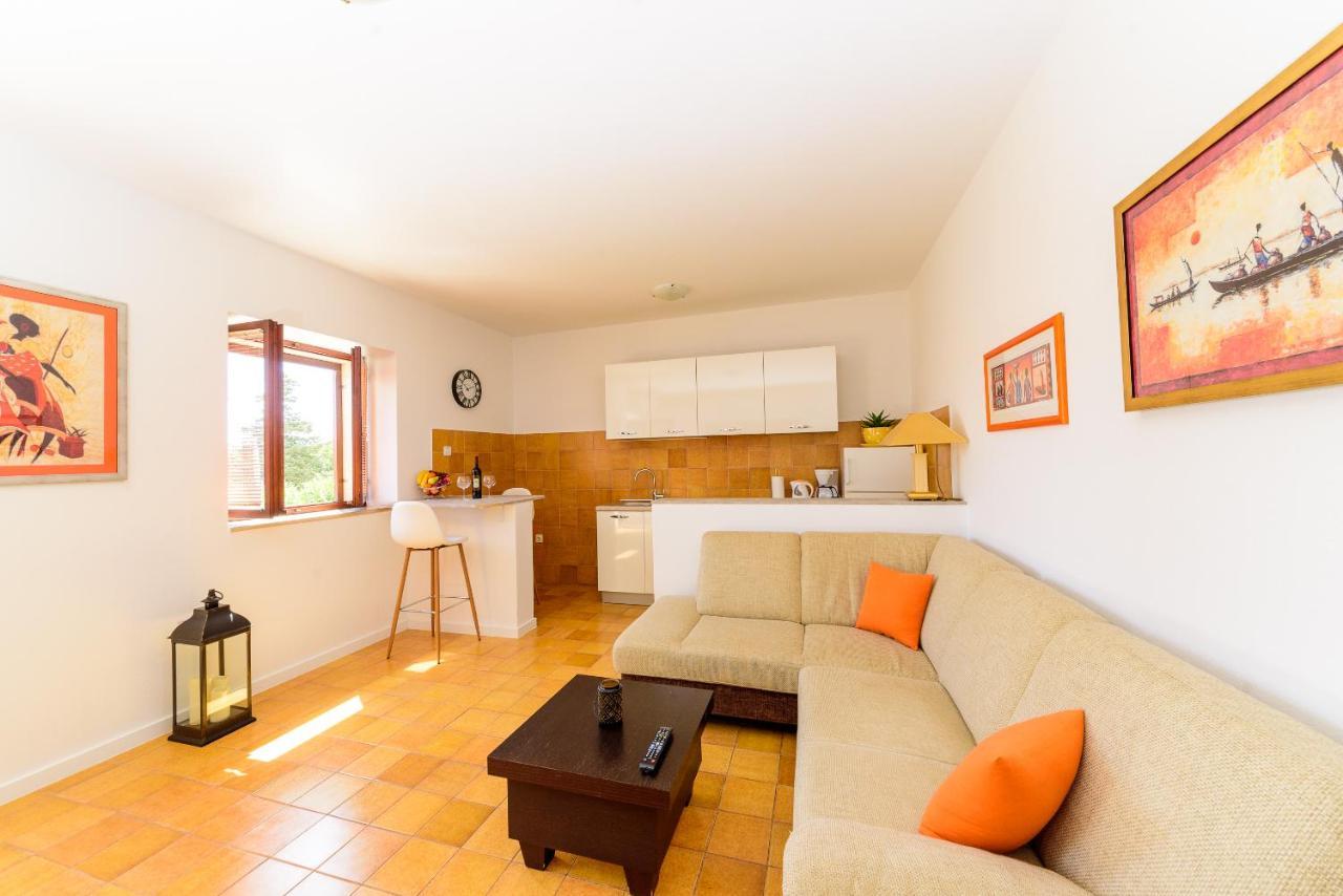 Apartmani Bokin Bol Exteriér fotografie
