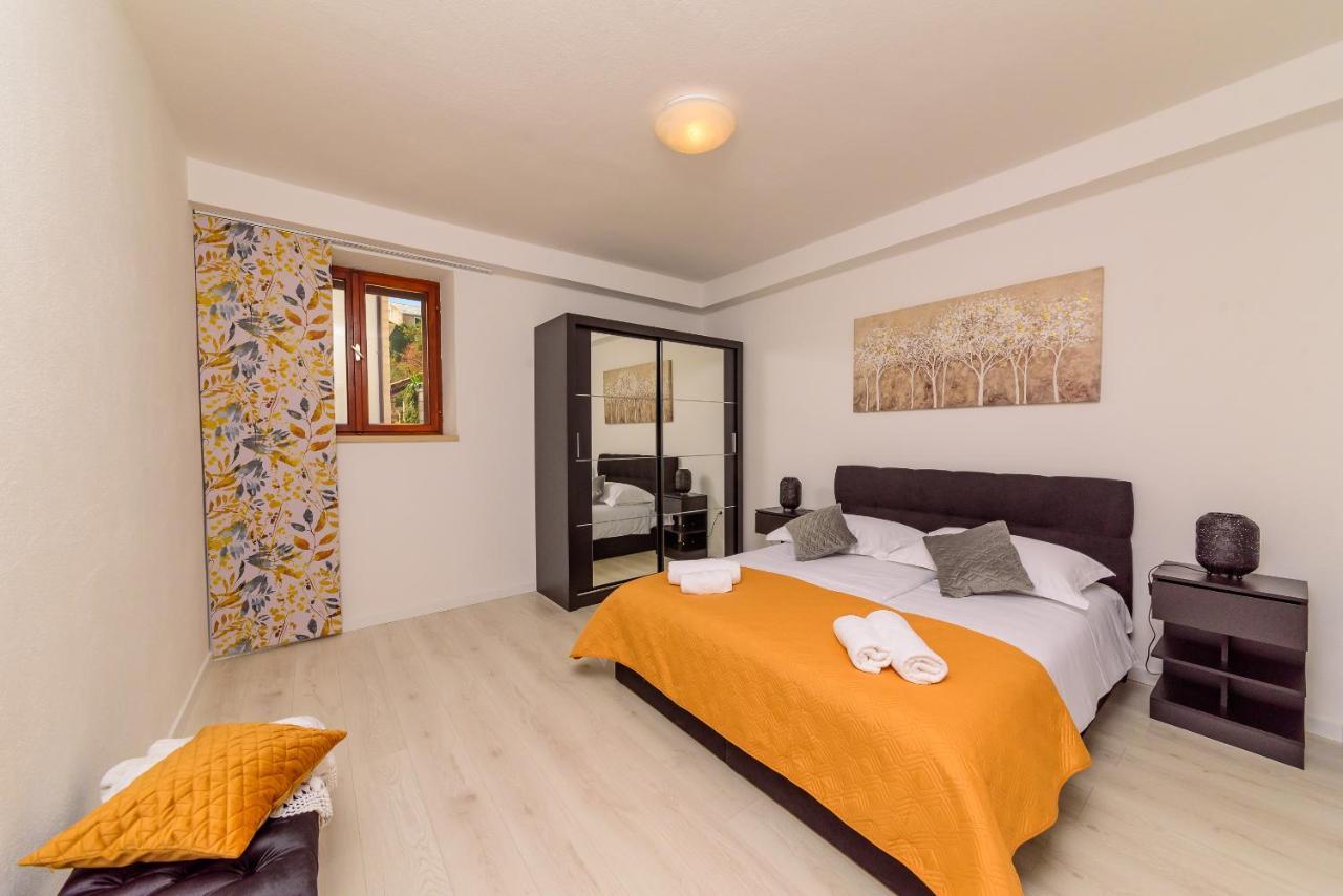 Apartmani Bokin Bol Exteriér fotografie